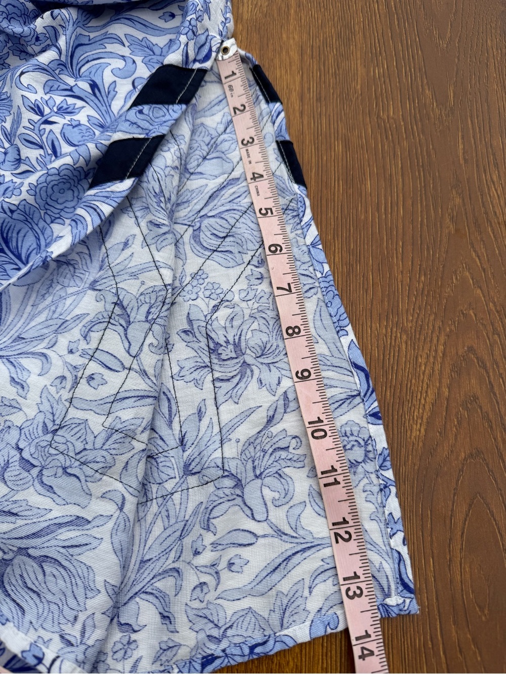 Entro Blue Floral Midi Dress Small Side Slit Flutter Sleeve Detail - Picture 11 of 11